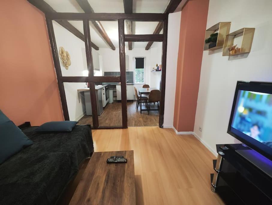 Comfortable T2 Apartment In Neudorf, Strasburgo Esterno foto